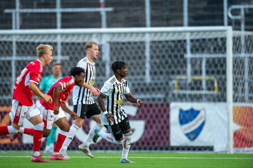 fotboll (303)